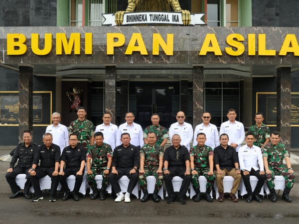 Pererat Soliditas TNI-Polri, Tim PKDN Sespimti Polri Sambangi Kodam XXII Tambun Bungai