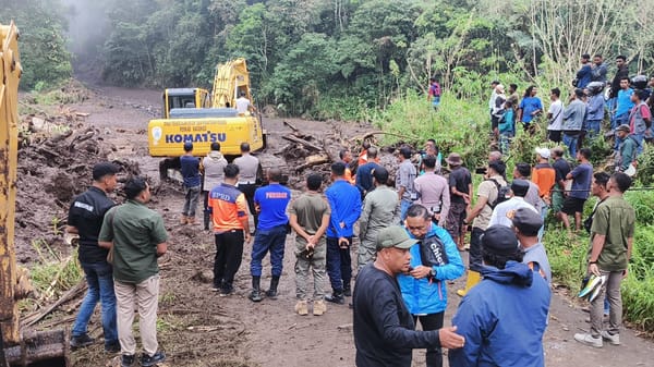 Longsor Boawae–Mauponggo, Kapolres Nagekeo Turun Langsung di Lokasi