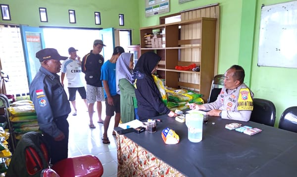 Warga Sumringah, Polresta Malang Kota Salurkan 22 Ton Beras Murah