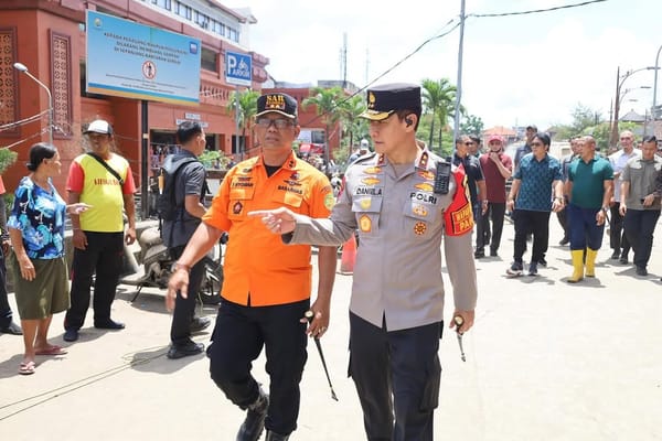 Dampingi Wapres Tinjau Lokasi Banjir, Kapolda Bali Tekankan Pentingnya Gotong Royong