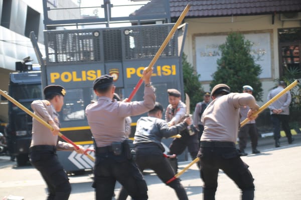Antisipasi Massa Anarkis, Polresta Malang Kota Gelar Sispam Mako