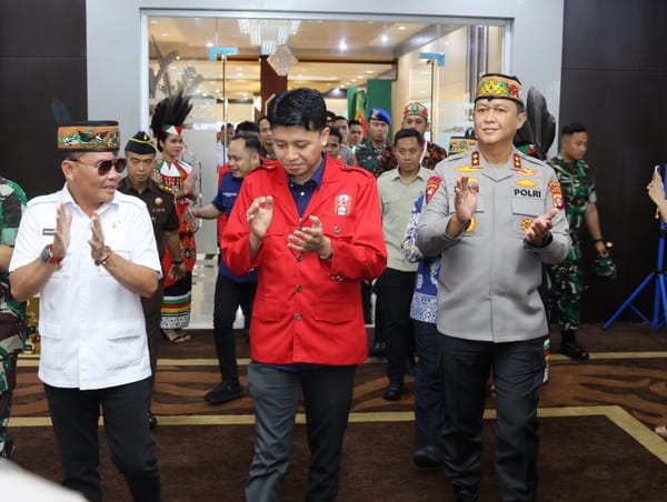 Kapolda Kalteng Hadiri Pelantikan dan Rapimda DPD GMNI