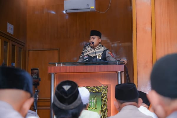 Wakapolda Sumbar Ajak Jamaah Hidupkan Budaya Subuh Berjamaah di Masjid Nurul Hidayah