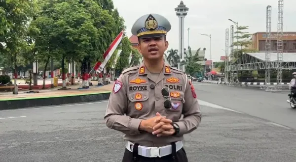 Satlantas Polres Kudus Ingatkan Bahaya Swafoto di Tengah Jalan