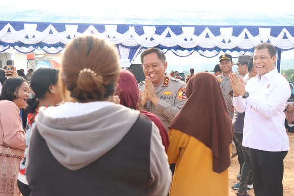HUT ke-35 IKDB 90, Polri Salurkan 1.485 Paket Sembako di Rempang Batam