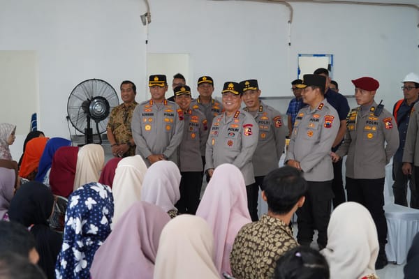 Wakapolri Tinjau Langsung Pembangunan SPPG Polri Polda Jateng