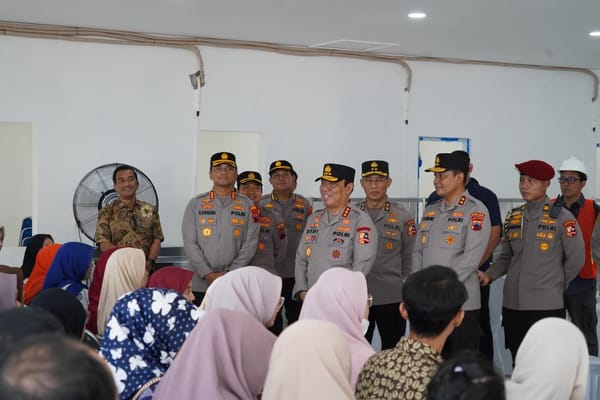 Wakapolri Tinjau Progres Pembangunan SPPG Polri di Polda Jateng
