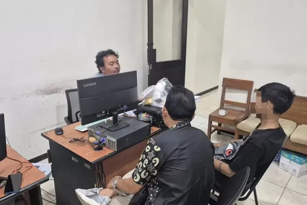 Ribuan Butir Obat Terlarang Diamankan Satresnarkoba Polresta Banyumas dari Sebuah Kos
