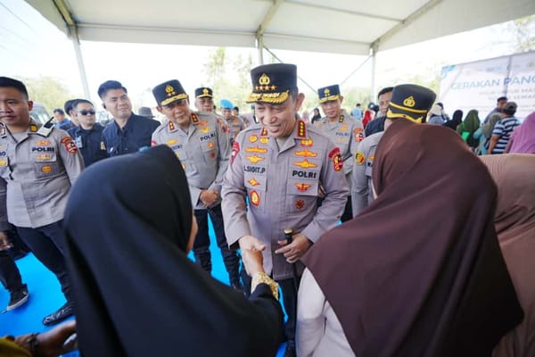 Polri Bangun Ratusan SPPG, Bantu Warga Lewat Penyaluran 72 Ribu Ton Beras