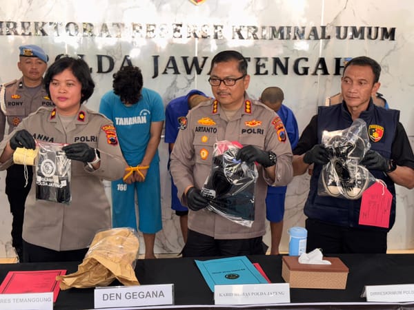 Polda Jateng Tangkap 4 Orang Tersangka Pembuat Molotov di Semarang dan Temanggung