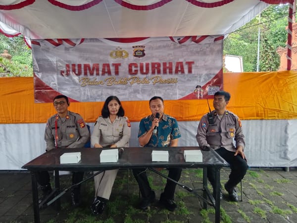 Bidlabfor Polda Bali Bahas Penguatan Peran Petugas Kebersihan Lewat Jumat Curhat