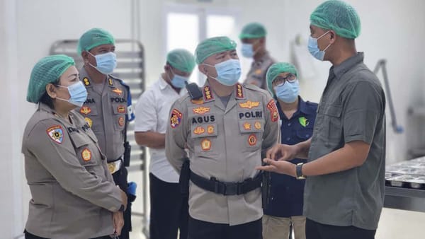 Polda Bali Perketat Pengawasan MBG, Kabidpropam Pantau Langsung di SPPG