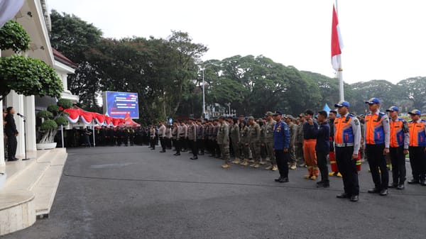 Sinergi Polisi dan Masyarakat, Polresta Malang Kota Laksanakan Simulasi Sispamkota