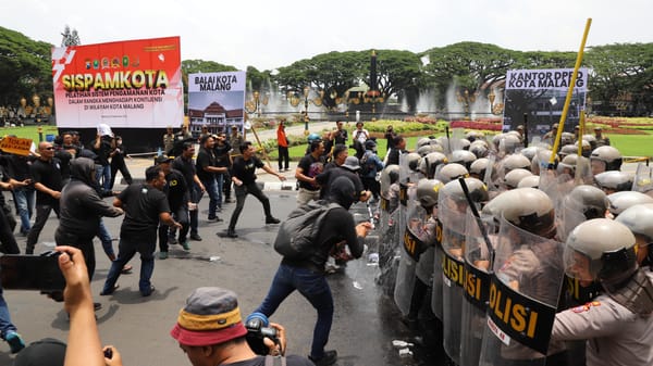Simulasi Sispamkota, Polisi dan Masyarakat Malang Kompak Jogo Keamanan