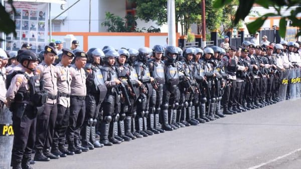 412 Personel Siaga Jelang Audiensi di Gedung DPRD Pekalongan