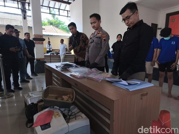 Upal Buatan Ibu-Anak Beredar di Demak, Sulit Dibedakan Saat Diterawang