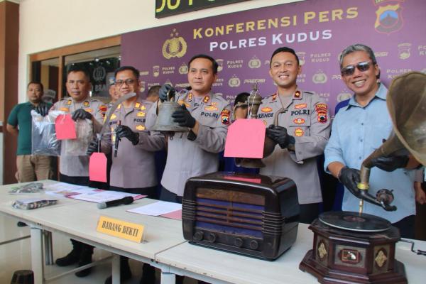 Polres Kudus Ungkap Kasus Pencurian Barang Antik Senilai Rp800 Juta