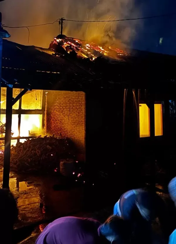 Kebakaran Rumah di Baturetno Wonogiri Diduga Akibat Tungku Penggorengan Kripik, Kerugian Rp60 Juta