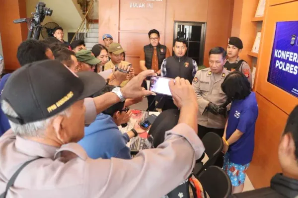 Polisi Ungkap Perempuan Sragen yang Nyamar Jadi Dokter dan Tipu Pasien di Bantul