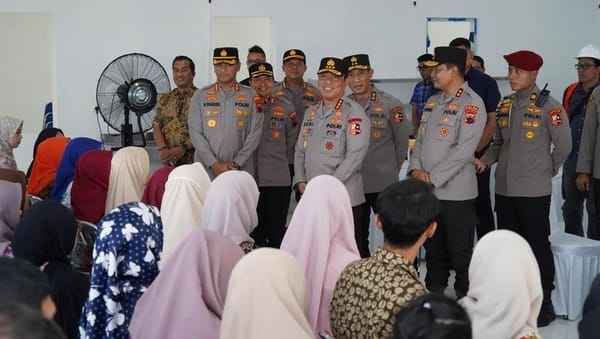 Wakapolri Tinjau Progres Pembangunan SPPG Polri di Polda Jateng