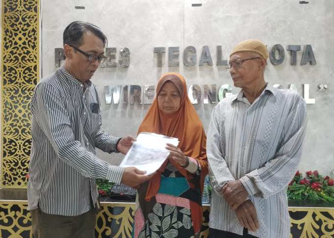 Tak Terima Rumahnya Dibongkar, Lansia di Kota Tegal Laporkan Kasus ke Polisi