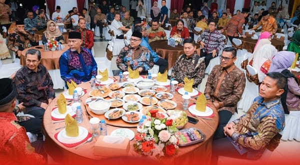 Wakapolda Sumbar dan Forkopimda Kompak Rayakan Hari Jadi ke-80 Sumbar, Penuh Nuansa Budaya