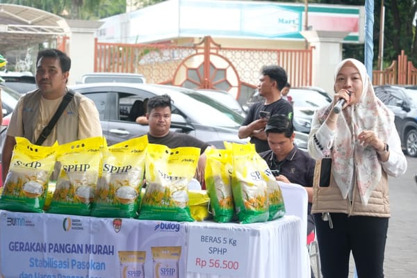 Ditreskrimsus Polda Kalsel Gelar Gerakan Pangan Murah di CFD Banjarmasin, Warga Antusias