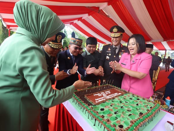 Kapolda Kalteng Hadiri Parade HUT TNI ke-80 di Kantor Gubernur, Sinergitas Semakin Kuat