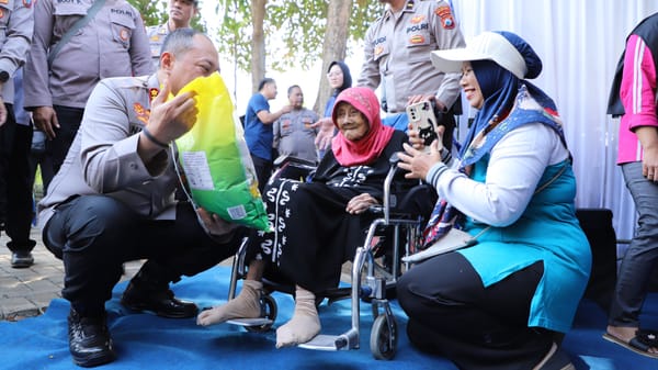 Polresta Malang Kota Tanam Jagung dan Gelar Pasar Murah Demi Stabilitas Pangan
