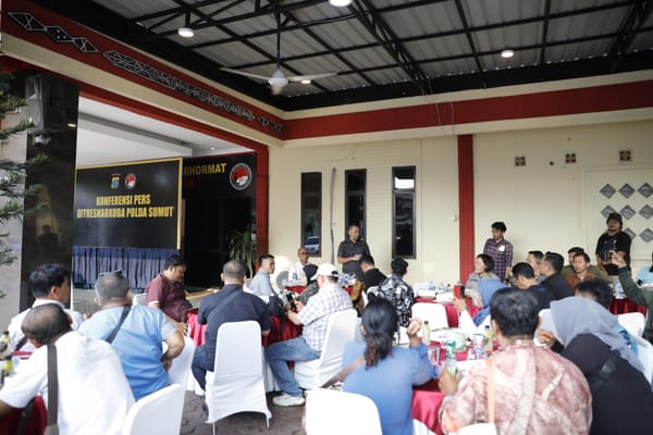 Wujud Kekompakan, Ditresnarkoba Polda Sumut dan Wartawan Duduk Satu Meja