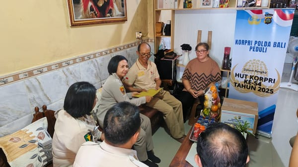 Korpri Polda Bali Gelar Anjangsana, Kunjungi Anggota yang Sakit Jelang HUT ke-54