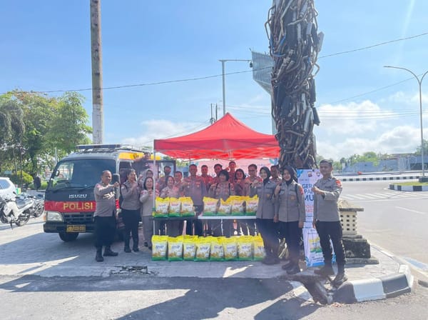 GPM Serentak Se-Indonesia, Ditbinmas Polda Kalteng Salurkan 58 Sak Beras SPHP Kepada Masyarakat