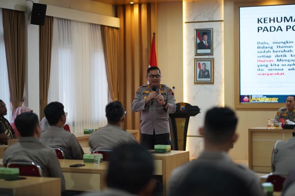 Seru! Polresta Banyumas Gandeng Pak Bhabin dan Tarmin Ngaklak di Pelatihan Konten Edukatif