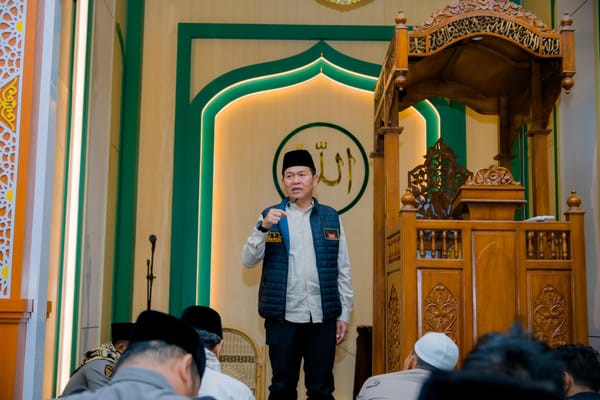 Wakapolda Sumbar Brigjen Pol Solihin Ajak Personel Perkuat Iman dan Disiplin Lewat Gerakan Subuh Berjamaah