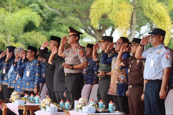 Kapolda Kalteng Hadiri Upacara Peringatan Hari Sumpah Pemuda ke-97 di Kantor Gubernur