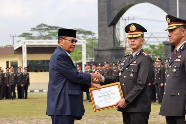 Sukses Dukung Ketahanan Pangan, 32 Anggota Ditreskrimsus Polda Kalsel Diganjar Penghargaan Gubernur