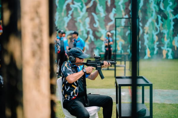 Semangat Soliditas! Polda Sumbar Gelar Lomba Menembak Peringati HUT ke-80 Korps Brimob Polri