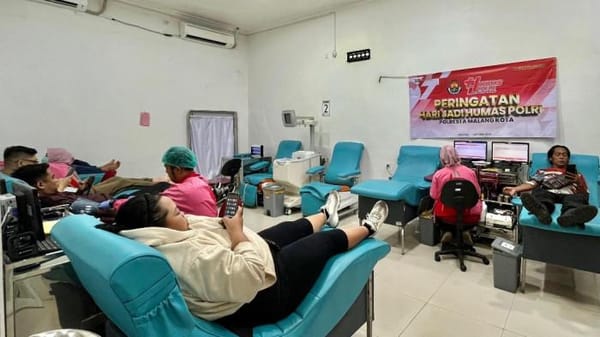 Wujud Kepedulian di HUT ke-74 Humas Polri, Polresta Malang Kota Gelar Donor Darah