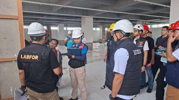 Bangunan Roboh di Purbalingga, Labfor Polda Jateng Turun Lakukan Olah TKP