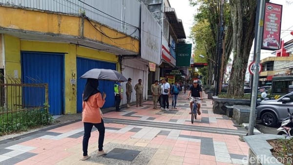 Aksi Emak-emak di Magelang Viral, Ejek Petugas Saat Dihentikan di Jalan
