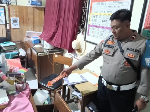 Pencuri Bobol SDN 1 Bumitirto Wonosobo dengan Pecahkan Kaca Jendela