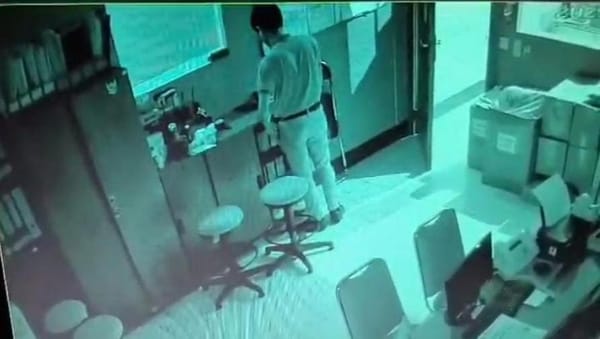 Nekat! Karyawan MOG Kota Malang Curi 4 HP dari Tempat Kerja