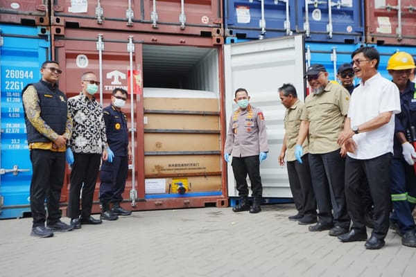 Kapolri Ungkap 87 Kontainer CPO Ilegal, Tegaskan Arahan Presiden untuk Lindungi Penerimaan Negara