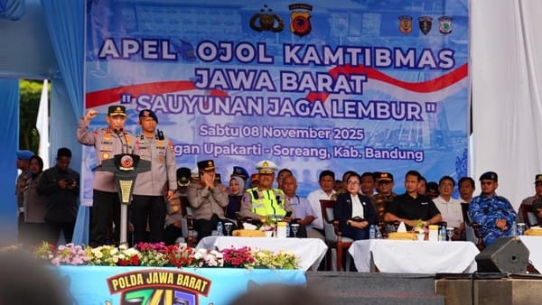 Kapolri Ajak Ribuan Driver Ojol di Jawa Barat Bersinergi Jaga Keamanan Lewat Apel “Sauyunan Jaga Lembur”