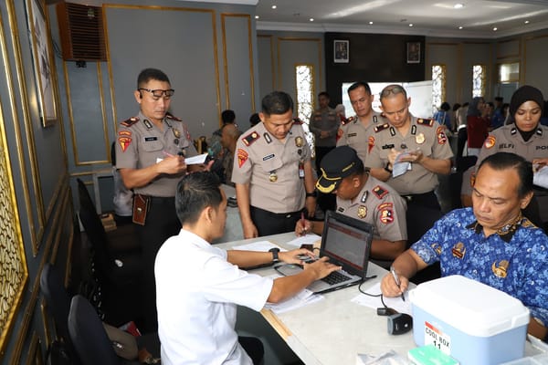 Semarak HKN 2025, Polresta Malang Kota dan Serdik Sespimma Peduli Gelar Aksi Donor Darah