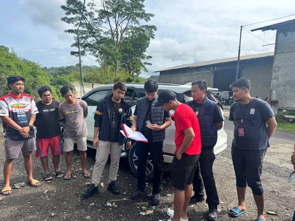 Ungkap Perdagangan Ilegal, Polisi Amankan 207 Bal Pakaian Bekas Impor di Jakarta