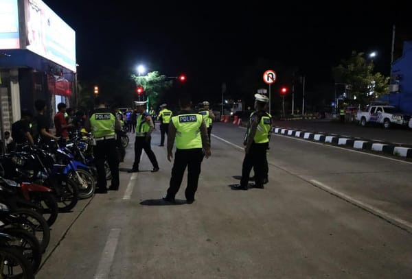 Exit Tol Setono Jadi Sasaran Penertiban Balap Liar dan Knalpot Brong oleh Polisi