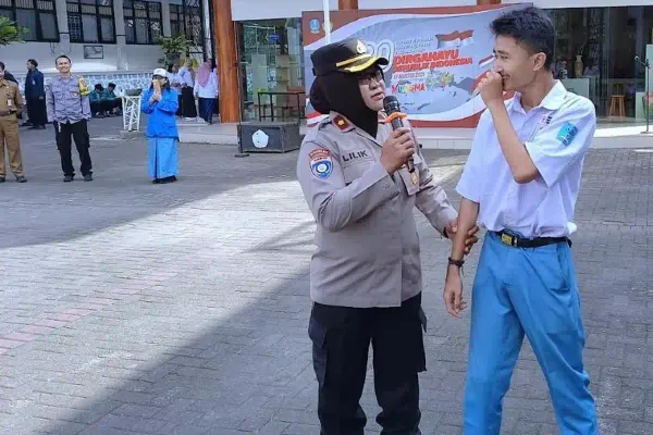 Polresta Malang Kota Gelar Police Go to School untuk Cegah Provokasi di Sekolah