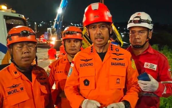 Kecelakaan Maut di Exit Tol Krapyak, Bus Terbalik Tewaskan 15 Orang