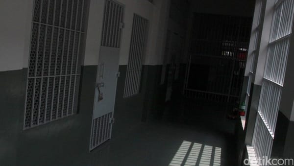 Dua Aktivis Dijerat UU ITE Ditahan di Polda Jateng dan Polrestabes Semarang